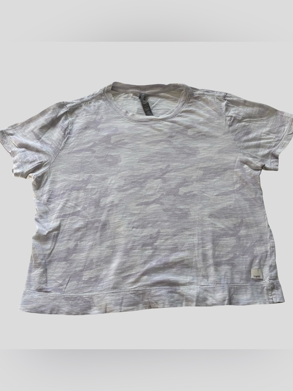 Vuori Crew Neck Pima Cotton Camo Crop Short Sleeve TShirt